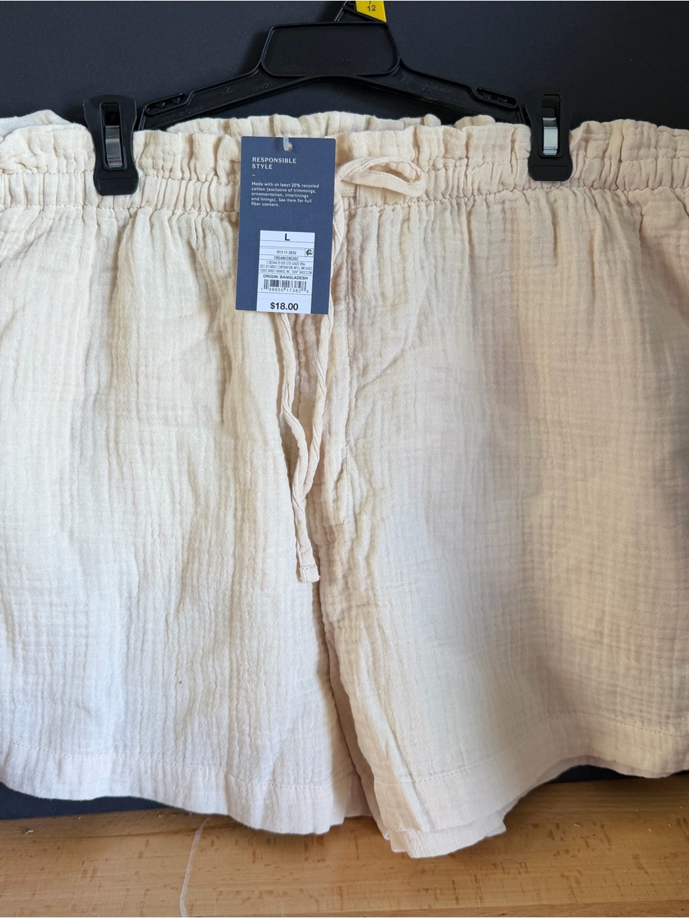 Light Cream Gauze Drawstring Shorts